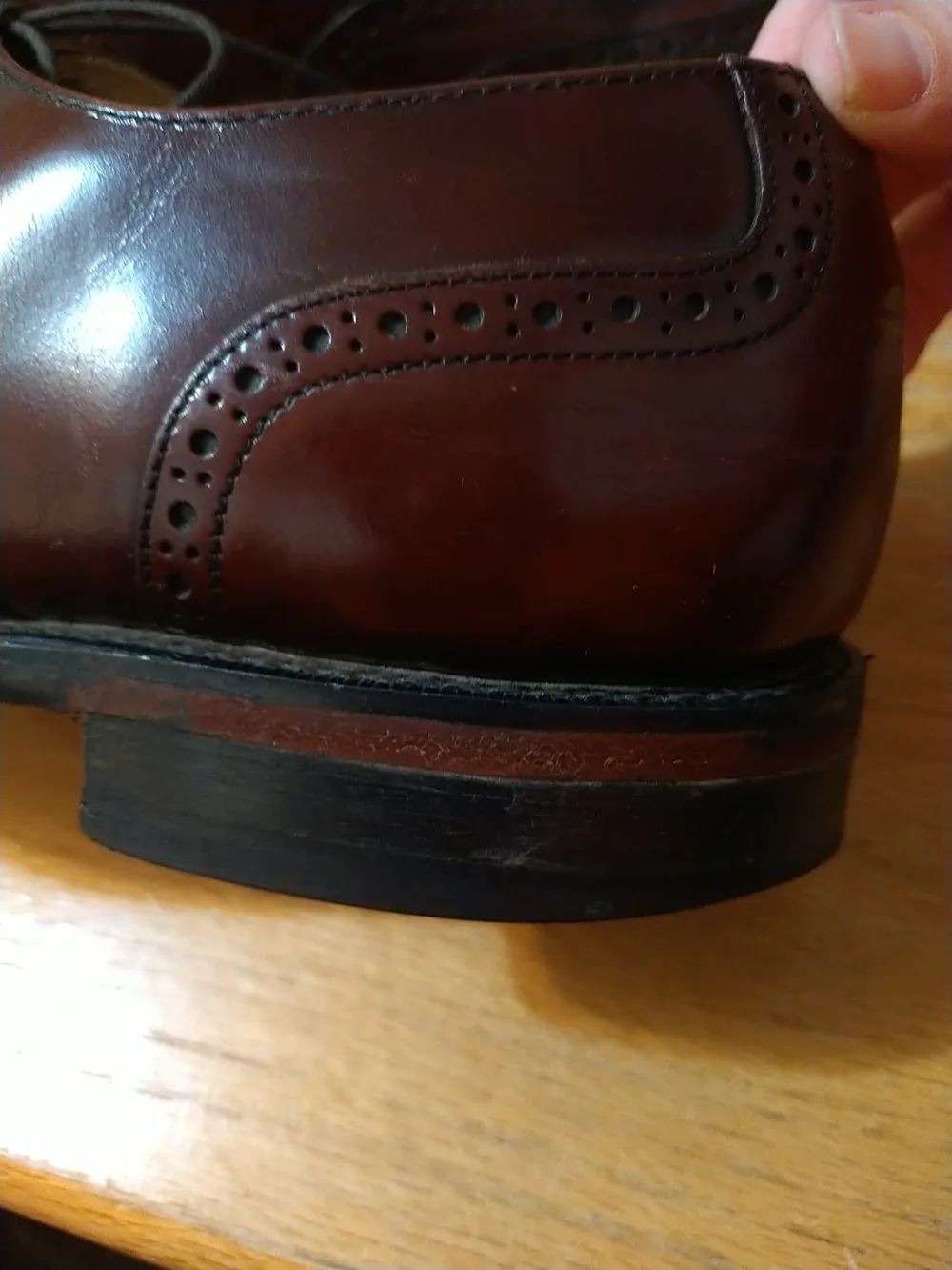 Bostonian classic wingtip